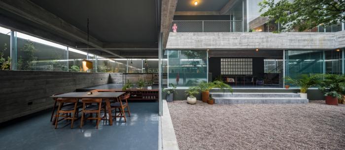 BIM建筑|未完成的废墟感——墨西哥八梁宅 / Covachita Taller