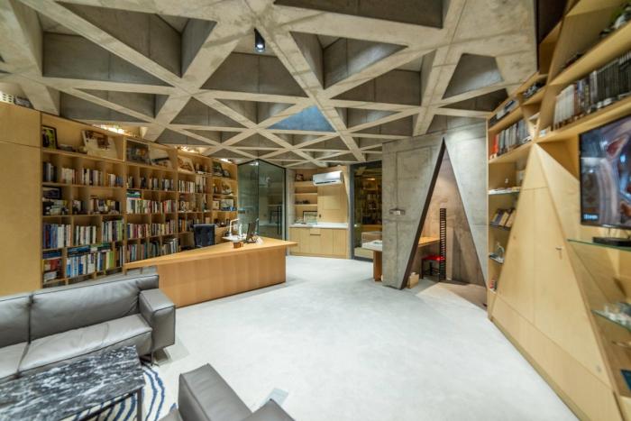 BIM建筑|混凝土构筑的抽象几何空间：Atelier 11办公楼 / Atelier 11