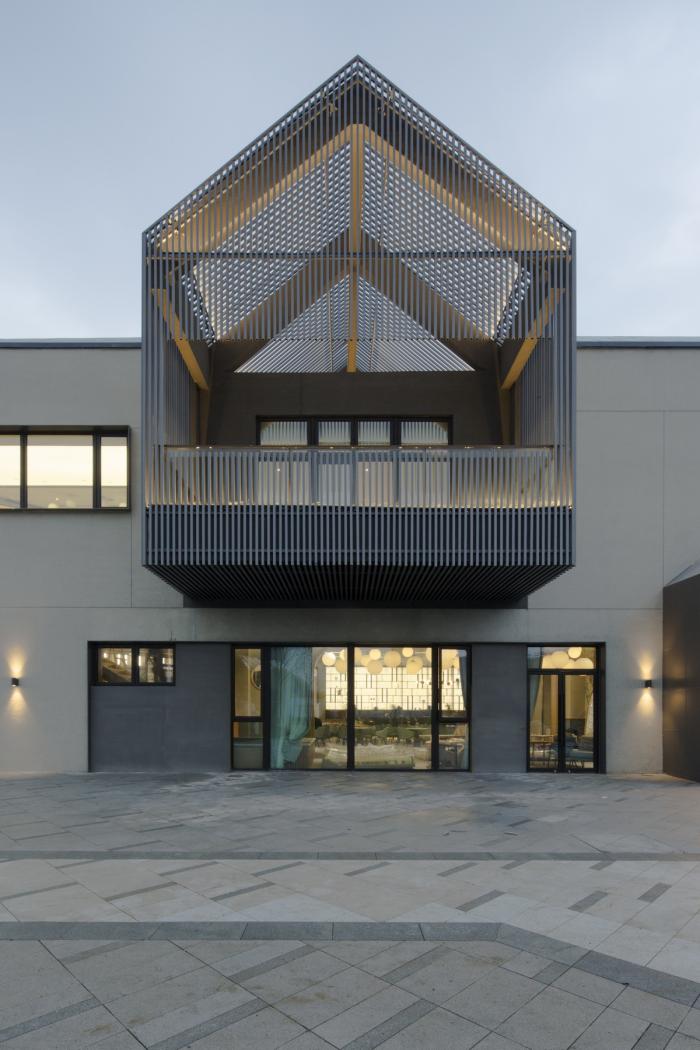 BIM建筑|儿童画符号的抽象表达：台州•旭辉府 / 天华建筑设计2A所