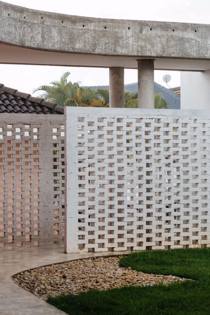 BIM建筑|方与圆营造的花园式住宅：Cauman之家 / Estúdio BRA