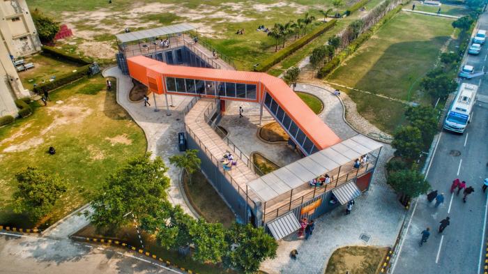 BIM建筑|无穷符号“∞”：大诺伊达咖啡吧兼学生中心 / RJDL