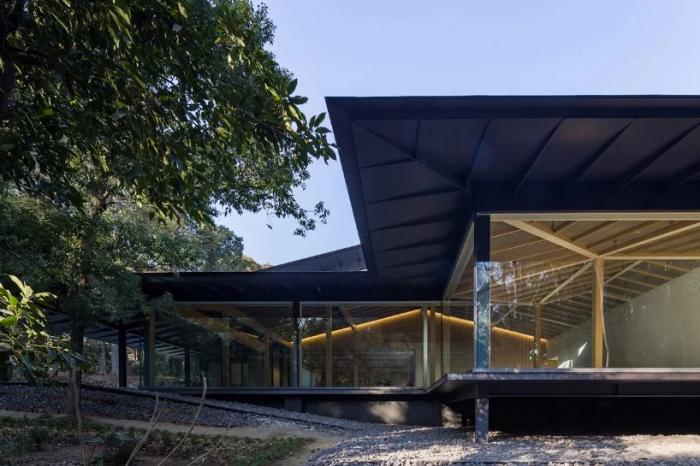 BIM建筑|如飘零落叶，消隐于森林中：日本明治神宫博物馆 / 隈研吾建筑都市设计事务所