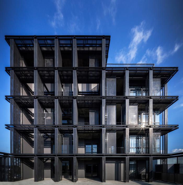 BIM建筑|钢铁框架下蕴含自然原始美：泰国Navakitel 设计酒店