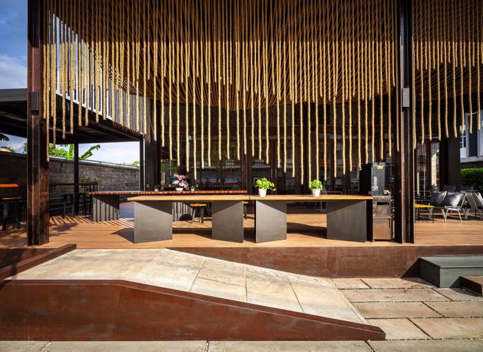 BIM建筑|钢铁框架下蕴含自然原始美：泰国Navakitel 设计酒店