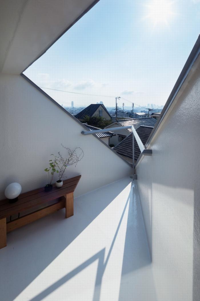 BIM建筑|神户“帽盒”之家，旋转45度的平面