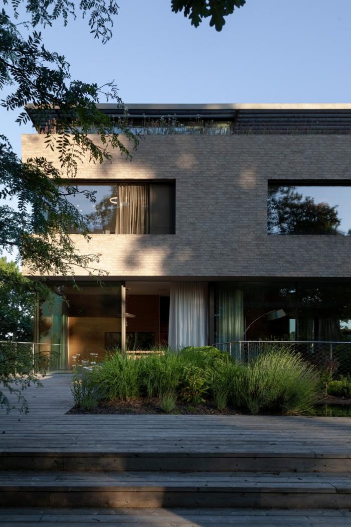 BIM建筑|高于花园之上：“Vista”住宅 / Znameni Ctyr