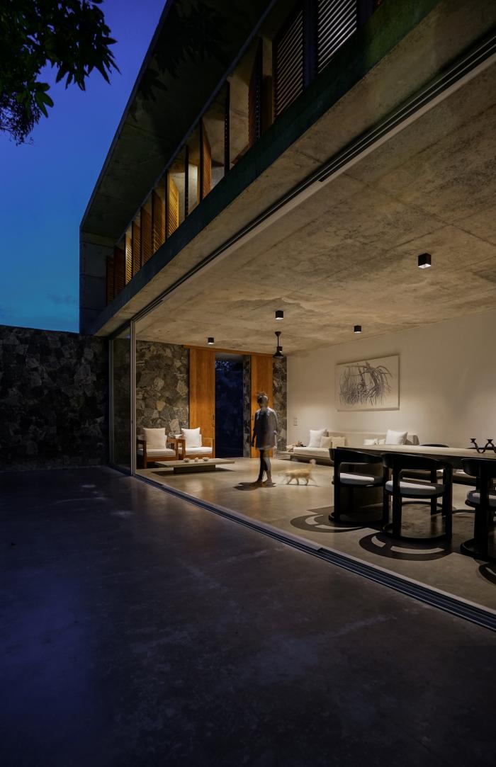 BIM建筑|粗野素朴：皮娅的家 / MMGS ARCHITECTS