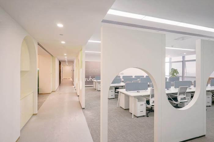 BIM建筑|舒适而优雅的性冷淡风——如涵文化办公空间 / inDeco领筑智造