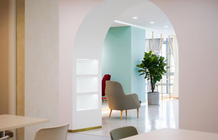 BIM建筑|舒适而优雅的性冷淡风——如涵文化办公空间 / inDeco领筑智造