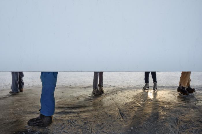 BIM建筑|悬停半空，神秘的方盒子 / NAICE