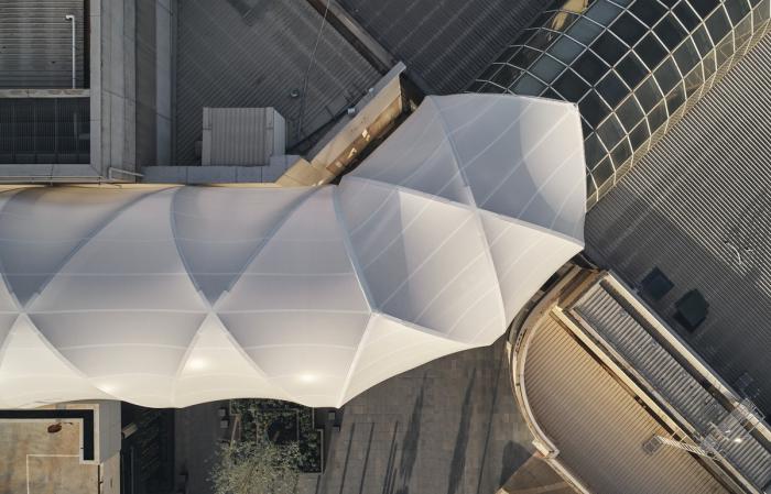 BIM建筑|查德斯通拱形新地标：“The Link”步行道 / Make Architects