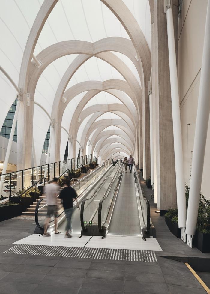 BIM建筑|查德斯通拱形新地标：“The Link”步行道 / Make Architects