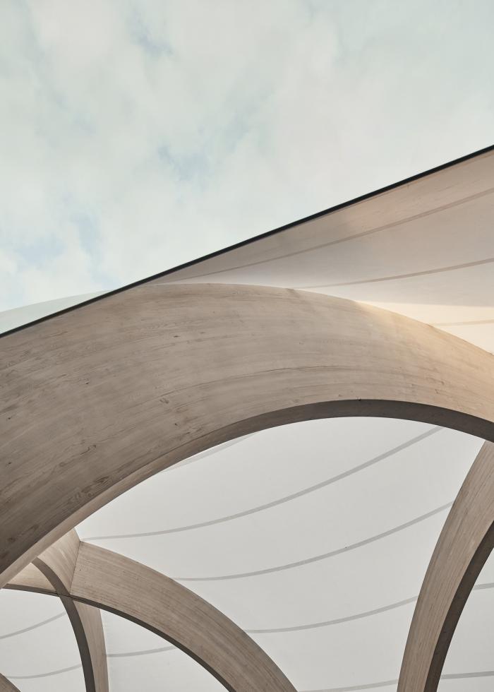 BIM建筑|查德斯通拱形新地标：“The Link”步行道 / Make Architects