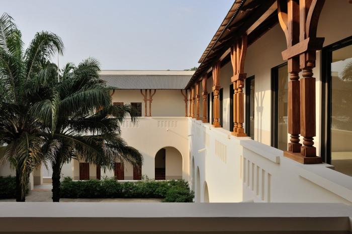 BIM建筑|古今对话——洛美总督官邸展览空间和工作室 / Segond-Guyon Architectes