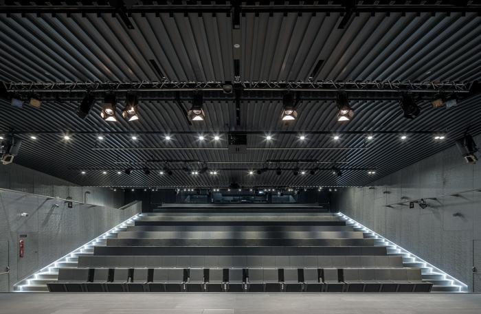 BIM建筑|被“掏空”舞动的雕塑：塞维利亚新文化中心 / Vázquez Consuegra