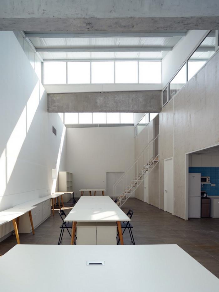 BIM建筑|“简易改造”：精炼元素的空间意义 / 合木建筑新工作室