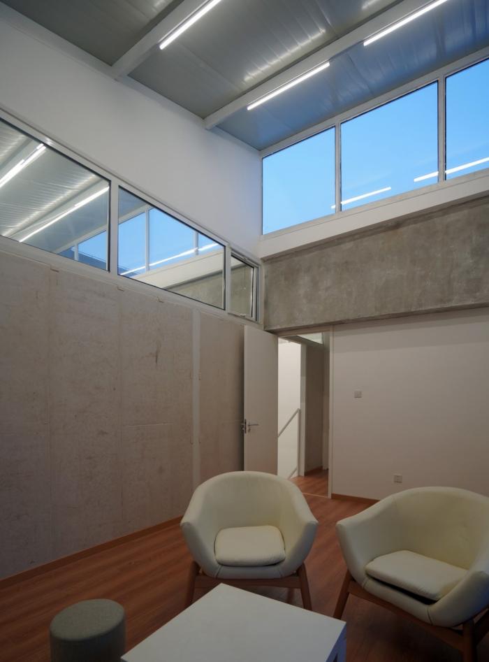 BIM建筑|“简易改造”：精炼元素的空间意义 / 合木建筑新工作室