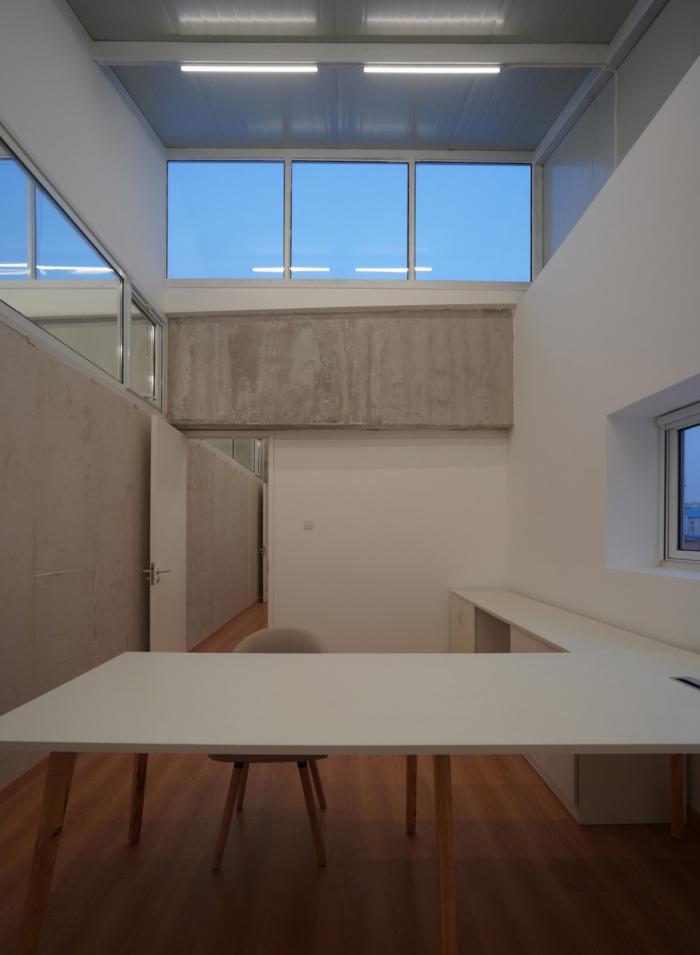 BIM建筑|“简易改造”：精炼元素的空间意义 / 合木建筑新工作室