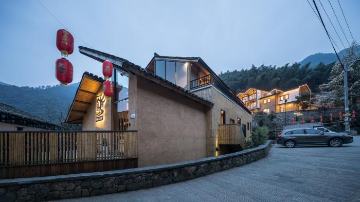 BIM建筑|戴家山倚云山舍精品民宿 / 简然建筑