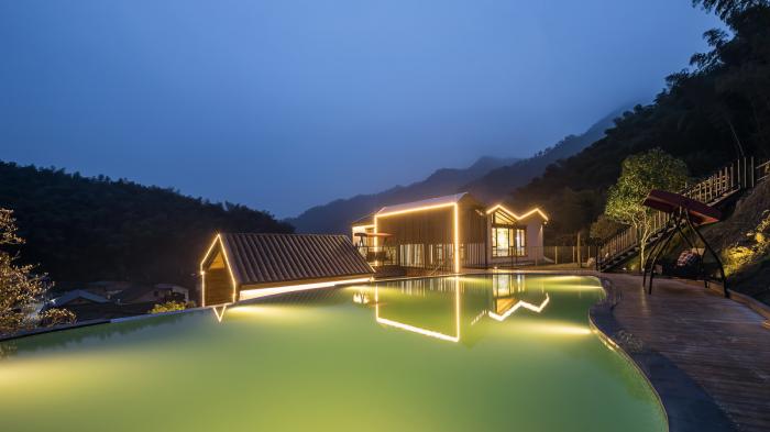 BIM建筑|戴家山倚云山舍精品民宿 / 简然建筑