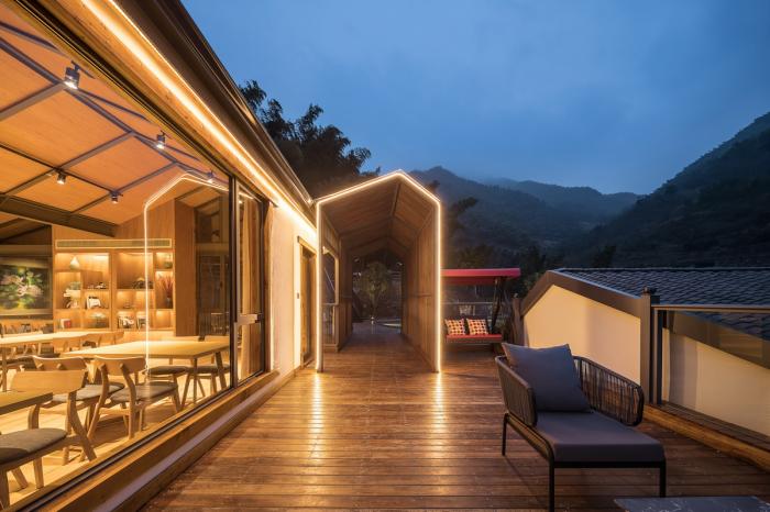 BIM建筑|戴家山倚云山舍精品民宿 / 简然建筑