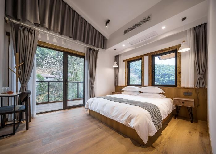 BIM建筑|戴家山倚云山舍精品民宿 / 简然建筑