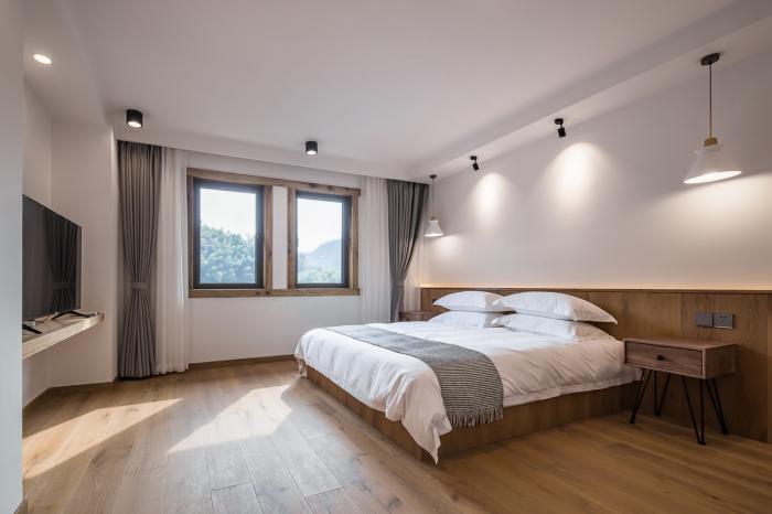 BIM建筑|戴家山倚云山舍精品民宿 / 简然建筑