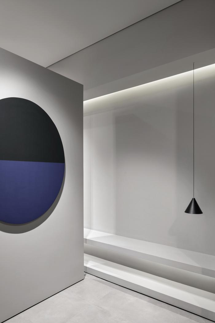 BIM建筑|色彩拼图 | 本杰明摩尔旗舰店 / 大成设计