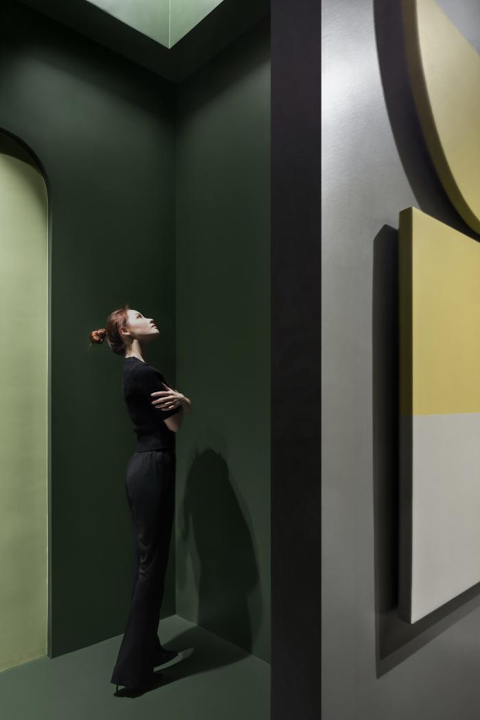 BIM建筑|色彩拼图 | 本杰明摩尔旗舰店 / 大成设计