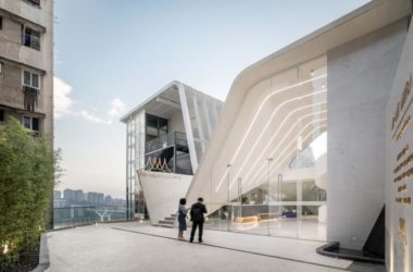 BIM建筑|嫁衣的裙摆——重庆印制一厂山鬼精品酒店改造 / 寻常设计-BIM建筑网