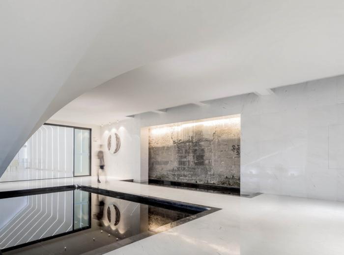 BIM建筑|嫁衣的裙摆——重庆印制一厂山鬼精品酒店改造 / 寻常设计