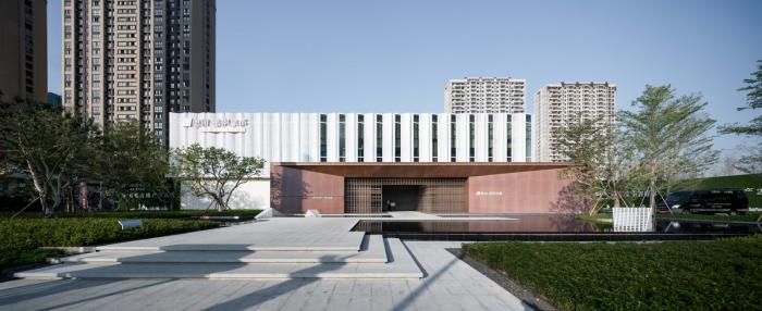 BIM建筑|立体解构，浮光掠影——奥园 · 翡翠岚都艺术馆 / 霍普股份HYP-ARCH