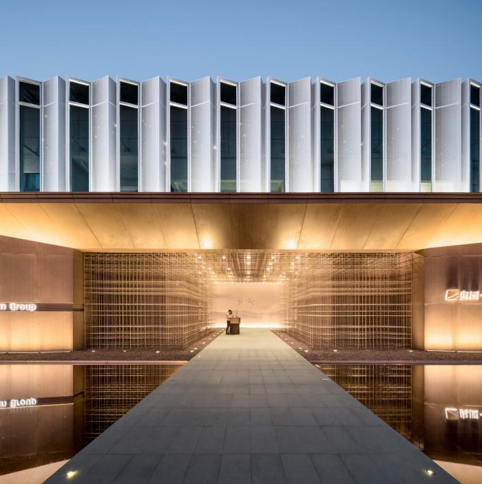 BIM建筑|立体解构，浮光掠影——奥园 · 翡翠岚都艺术馆 / 霍普股份HYP-ARCH