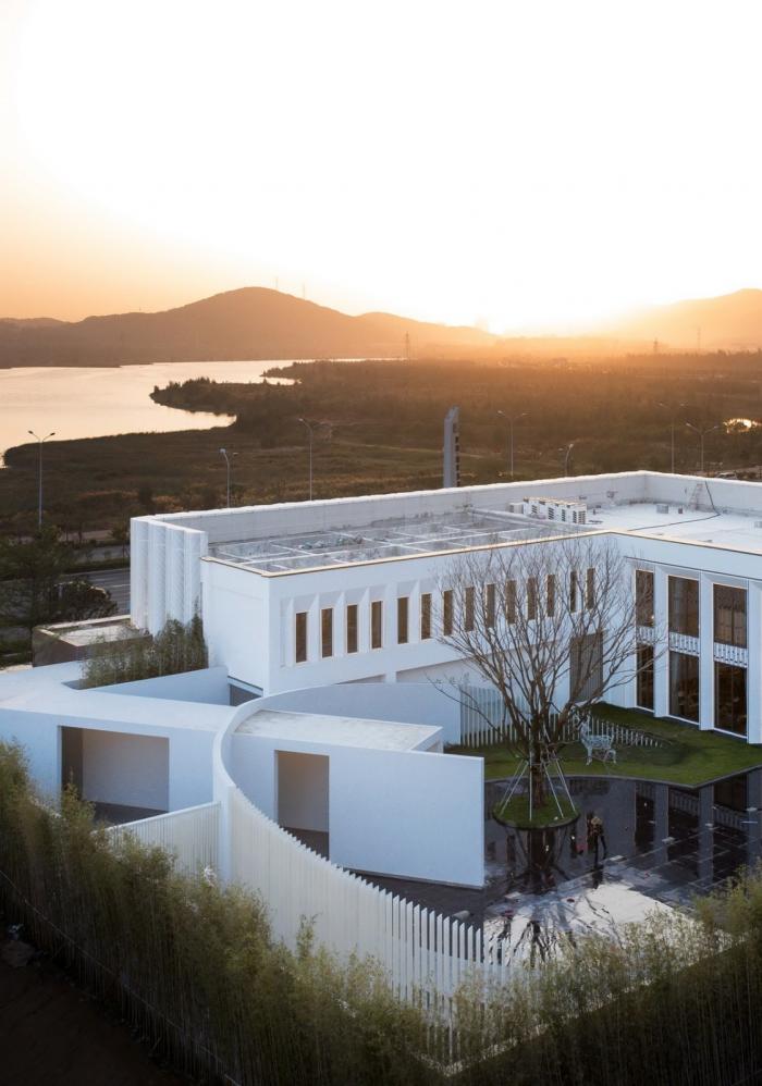 BIM建筑|立体解构，浮光掠影——奥园 · 翡翠岚都艺术馆 / 霍普股份HYP-ARCH