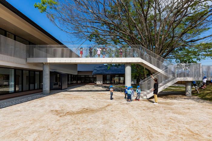 BIM建筑|儿童画里的木屋乐园，MRN幼儿园 / HIBINOSEKKEI +日比野设计