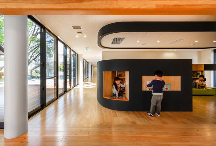 BIM建筑|儿童画里的木屋乐园，MRN幼儿园 / HIBINOSEKKEI +日比野设计