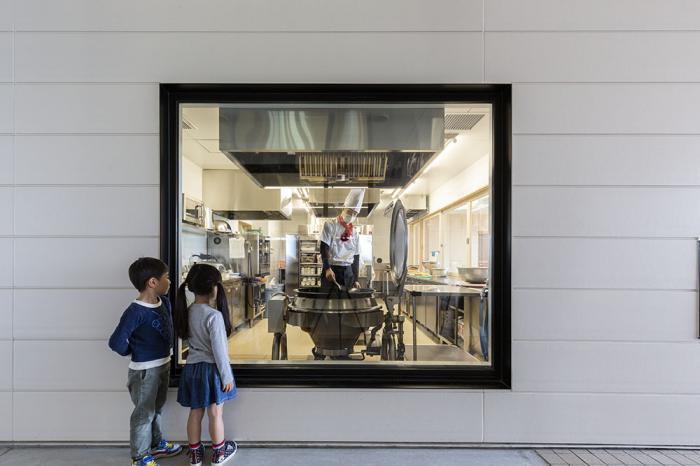 BIM建筑|儿童画里的木屋乐园，MRN幼儿园 / HIBINOSEKKEI +日比野设计