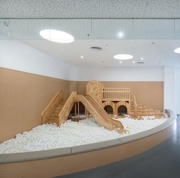 BIM建筑|虚幻与现实之间的“万物生长”，天津和美婴童国际幼儿园 / 迪卡幼儿园设计中心