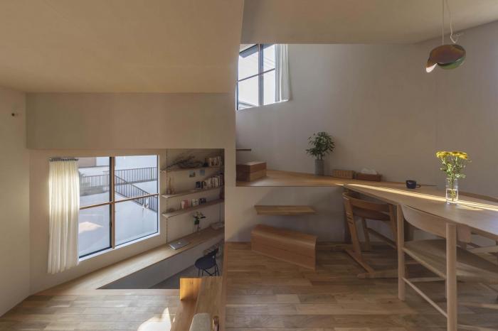 BIM建筑|登山路径般的迷你空间，高规“螺旋”住宅 / 岛田阳建筑事务所