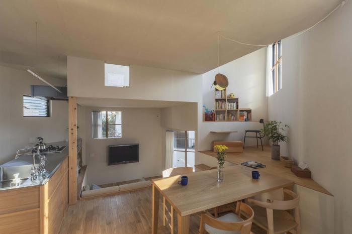 BIM建筑|登山路径般的迷你空间，高规“螺旋”住宅 / 岛田阳建筑事务所