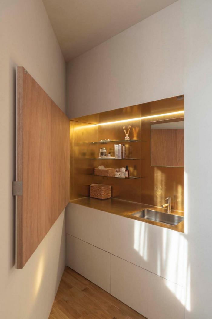 BIM建筑|登山路径般的迷你空间，高规“螺旋”住宅 / 岛田阳建筑事务所