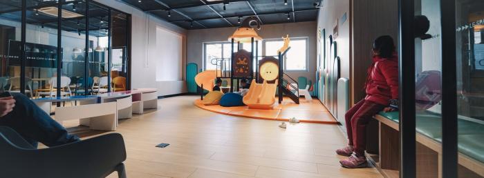 BIM建筑|第三空间视阈下的菜场，勤海睦邻中心 / 予舍予筑