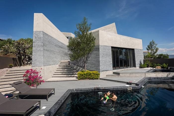 BIM建筑|一簇互相对望的“岩石”集群——Amanali住宅 / Rojkind Arquitectos