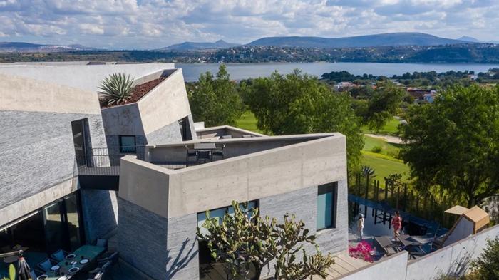 BIM建筑|一簇互相对望的“岩石”集群——Amanali住宅 / Rojkind Arquitectos