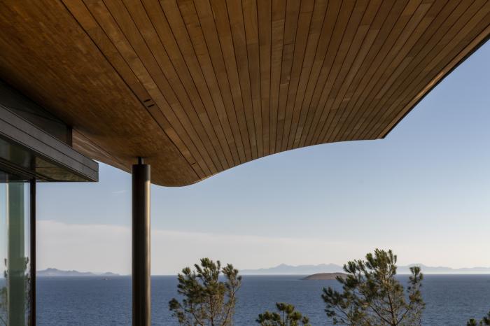 BIM建筑|爱琴海岸安静流淌的暖浪：Dolunay庄园 / Foster + Partners