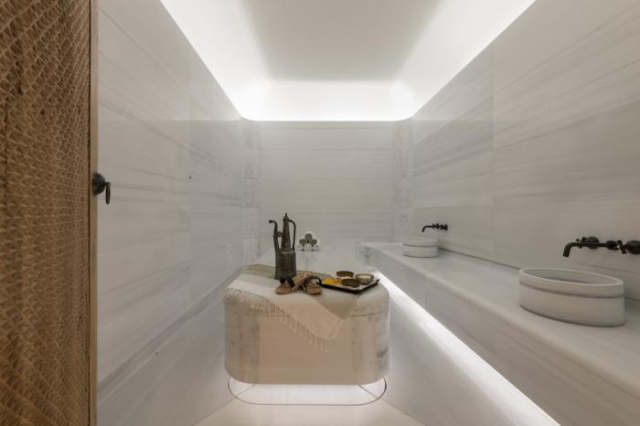 BIM建筑|爱琴海岸安静流淌的暖浪：Dolunay庄园 / Foster + Partners