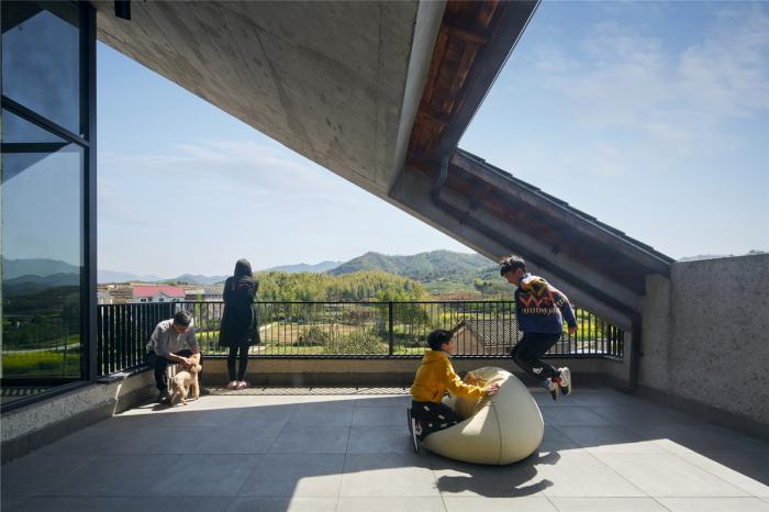 BIM建筑|乡居倒影——龙游后山头28号宅 / 中国美术学院风景建筑设计研究总院