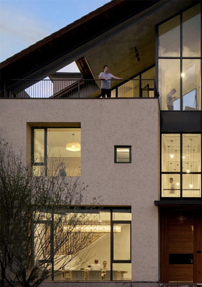 BIM建筑|乡居倒影——龙游后山头28号宅 / 中国美术学院风景建筑设计研究总院