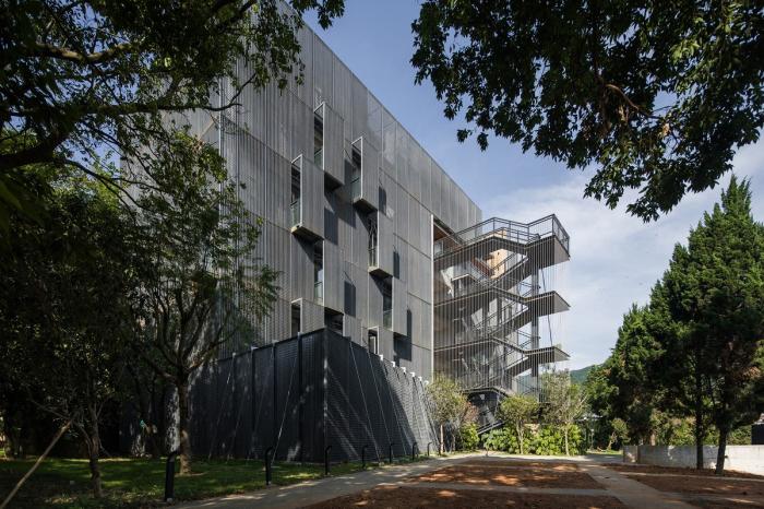 BIM建筑|漫步空间的营造——深圳明德学院 / 源计划建筑师事务所