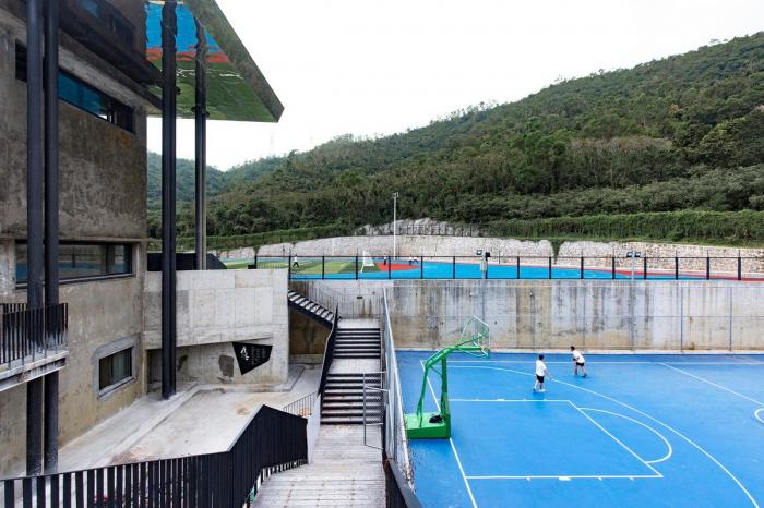 BIM建筑|漫步空间的营造——深圳明德学院 / 源计划建筑师事务所